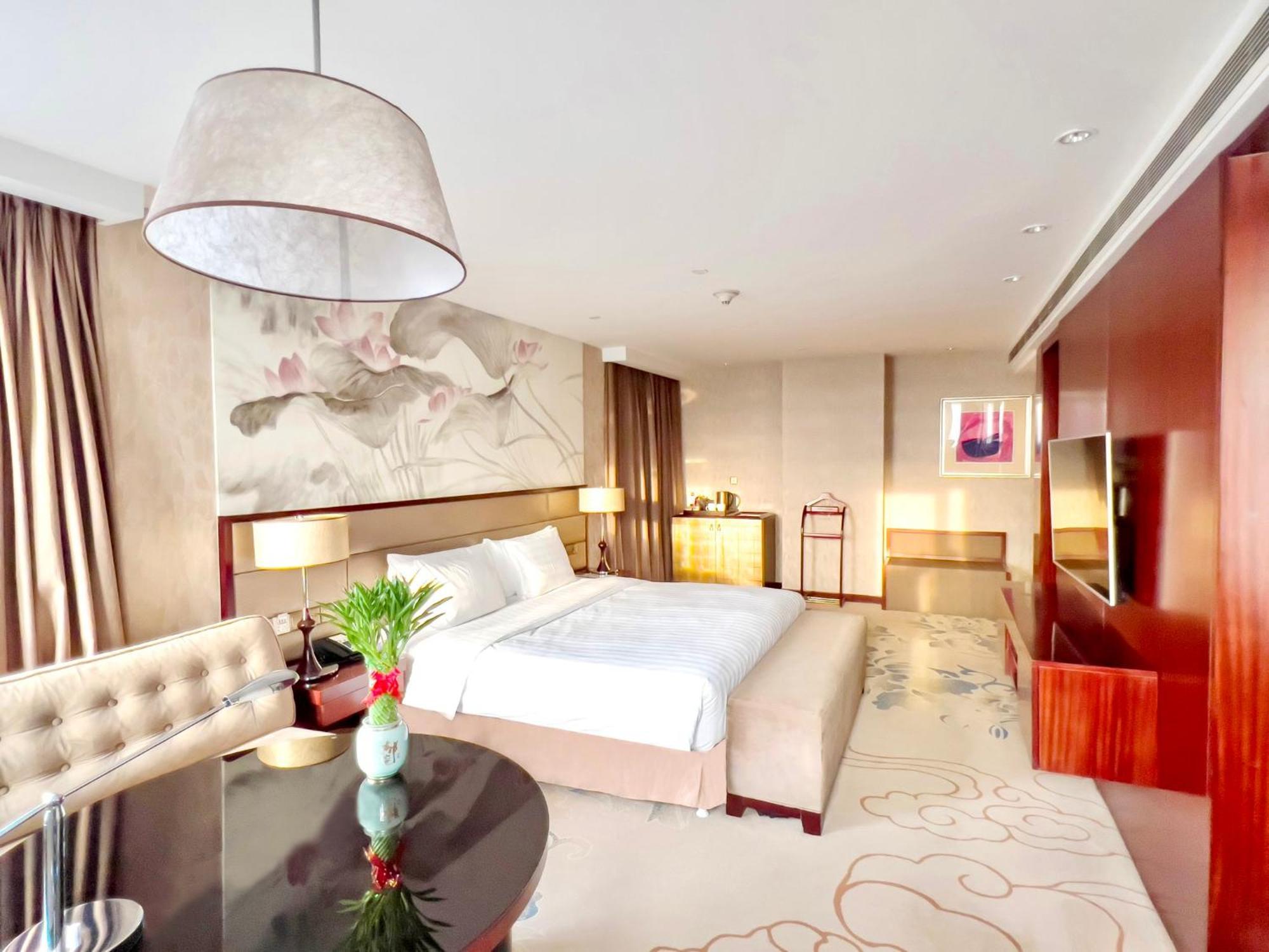 Crowne Plaza Zhongguancun By Ihg 5* Beijing